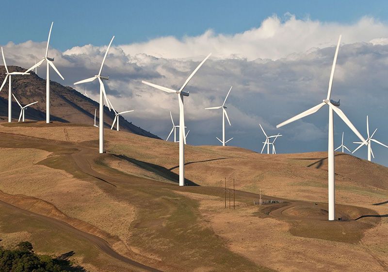 風力發電機是怎么裝上山頭上的？